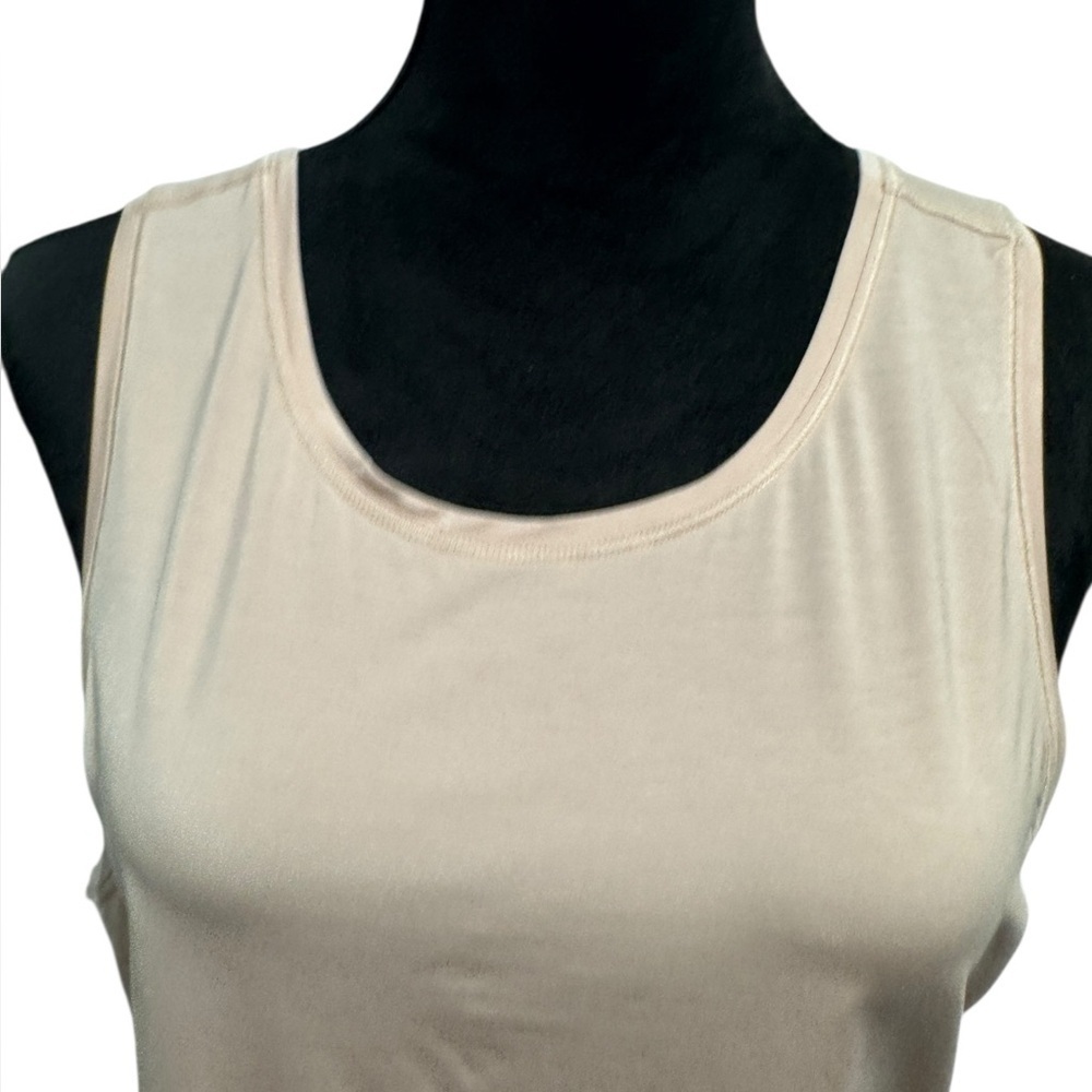Lululemon Deep Stretch Tank - Picture 4 of 8